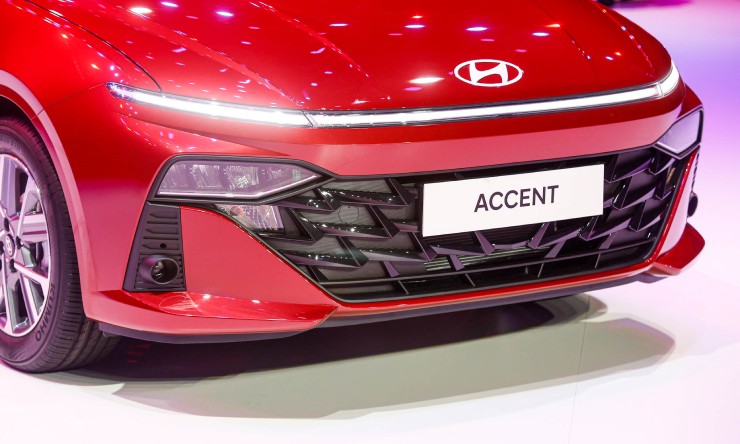 Hyundai Accent và Mitsubishi Attrage hơn thua nhau ở những điểm gì? - 4