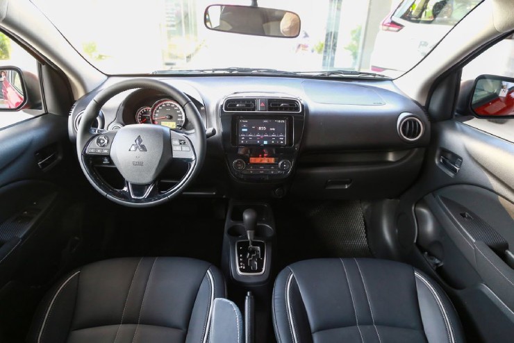 Hyundai Accent và Mitsubishi Attrage hơn thua nhau ở những điểm gì? - 7