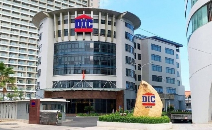 DIC Corp khởi động lại kế hoạch chào bán 150 triệu cổ phiếu cho cổ đông hiện hữu.