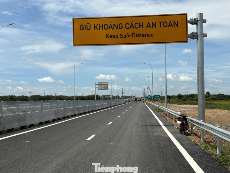 Một đoạn thuộc dự án đã được kẻ vạch.