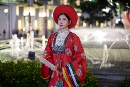 Bạn trẻ - Cuộc sống - DJ xinh đẹp mang áo dài Việt Nam khắp thế giới