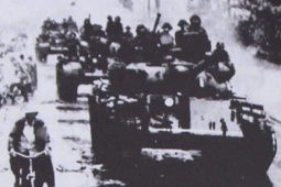 Nhạc - 'Năm anh em trên một chiếc xe tăng' - giai điệu vượt thời gian