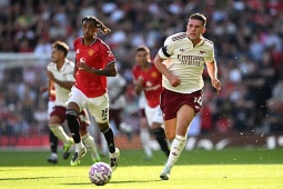 Gyokeres không có cú sút nào trước MU: Tân binh quá dở hay do vấn đề của Arsenal?