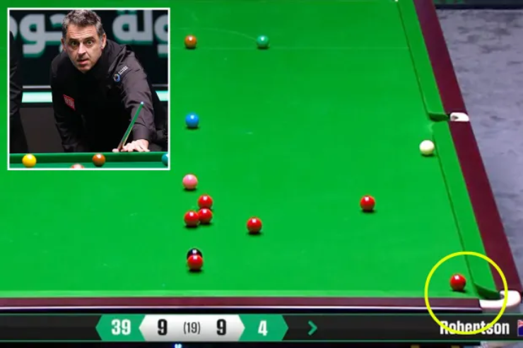 Tưởng như đơn giản, nhưng cú đánh thiếu chuẩn xác một chút đã khiến O'Sullivan rơi chức vô địch