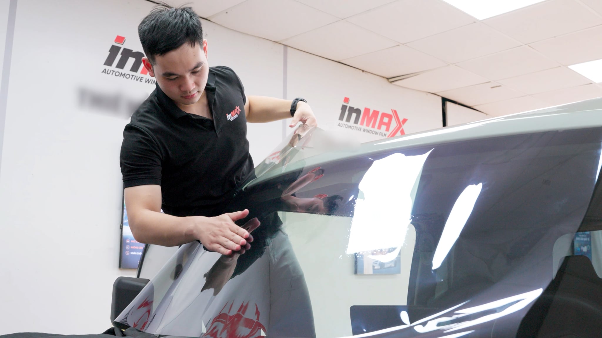 Công nghệ và chất lượng sản phẩm là những yếu tố khiến khách hàng tin tưởng lựa chọn dịch vụ dán phim cách nhiệt Inmax.