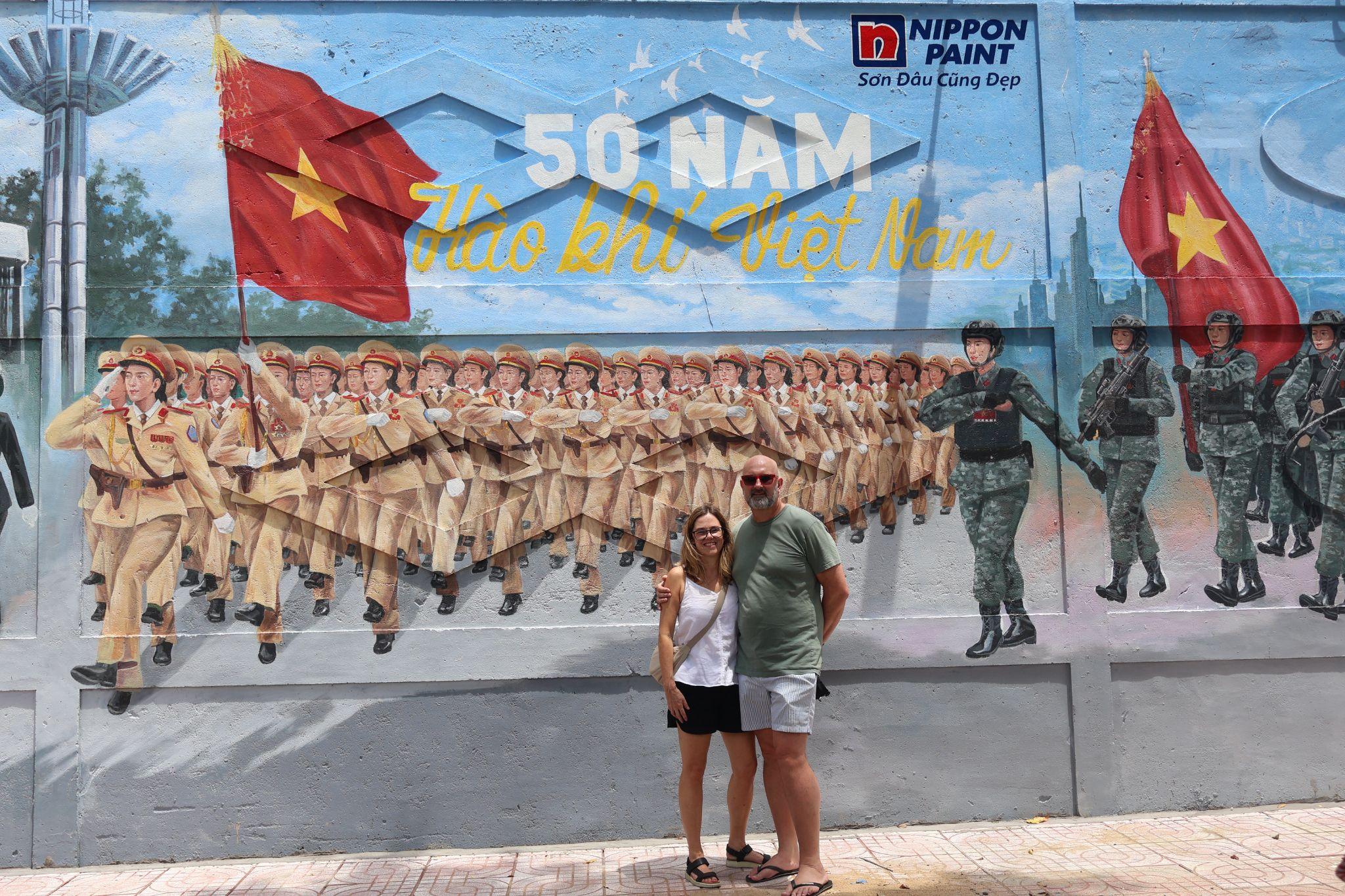 Nippon Paint Việt Nam và Công an TP.HCM hợp tác thực hiện bích họa “Việt Nam Tươi Đẹp” thứ 20 - 1