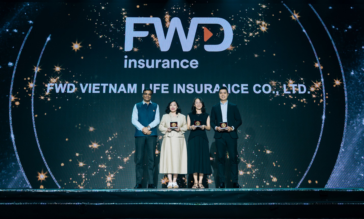 FWD Việt Nam cũng được công nhận danh hiệu Doanh nghiệp có chính sách Đa dạng, Bình đẳng và Hòa nhập (DEI) Nổi bật nhất tại lễ trao giải