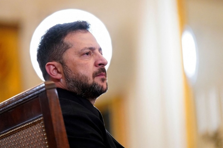 Tổng thống Ukraine Zelensky tại cuộc họp. (Ảnh: Reuters, AP)