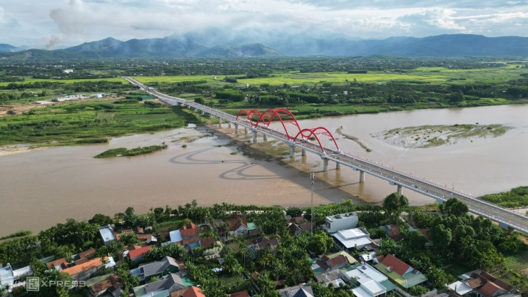 7 công trình giao thông lớn thông xe ngày 19/8 - 7