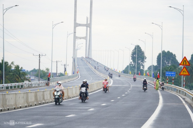 7 công trình giao thông lớn thông xe ngày 19/8 - 14