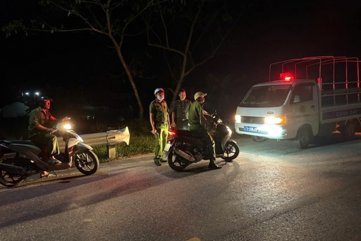 Truy tìm phạm nhân bỏ trốn ở Nghệ An