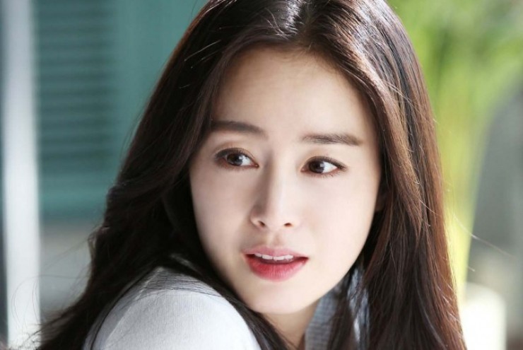 Cách Bi Rain 'cưa đổ' Kim Tae Hee