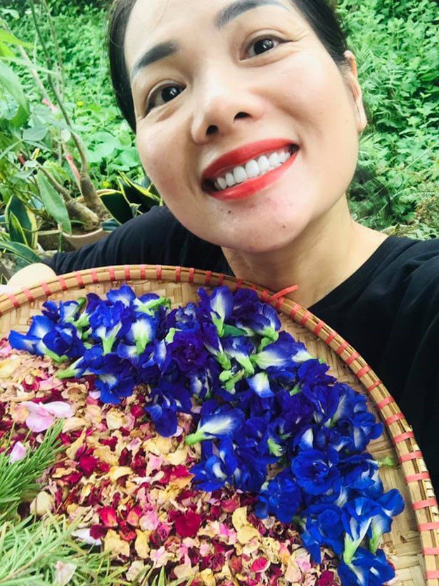"Nữ MC có nụ cười rạng rỡ nhất VTV" sau 8 năm nghỉ việc, vẫn trẻ trung, đầy sức sống ở tuổi 50 - 5