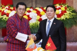 Tin tức trong ngày - Chủ tịch nước Lương Cường đón, hội đàm với Quốc vương Bhutan