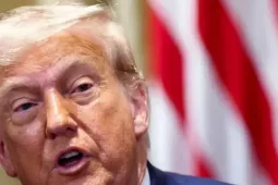 Thế giới mắc kẹt trong 'ma trận' thuế của ông Trump