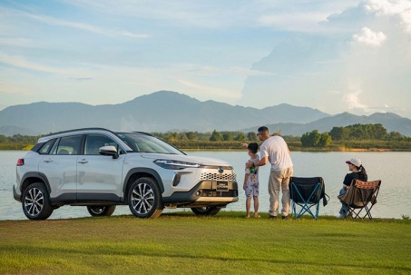 Giá xe Toyota Corolla Cross mới nhất tháng 8/2025