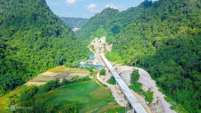 Công trường cao tốc Đồng Đăng - Trà Lĩnh giai đoạn 1. Ảnh: Phương Linh