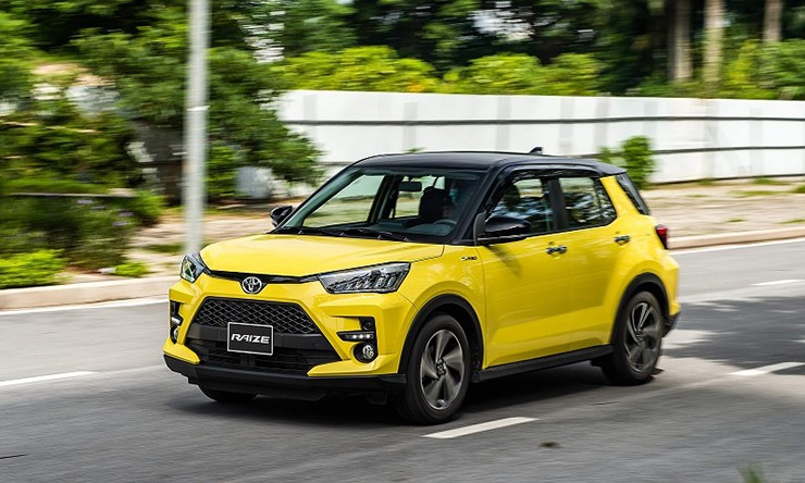 Giá xe Toyota Raize cập nhật mới nhất tháng 8/2025 - 1