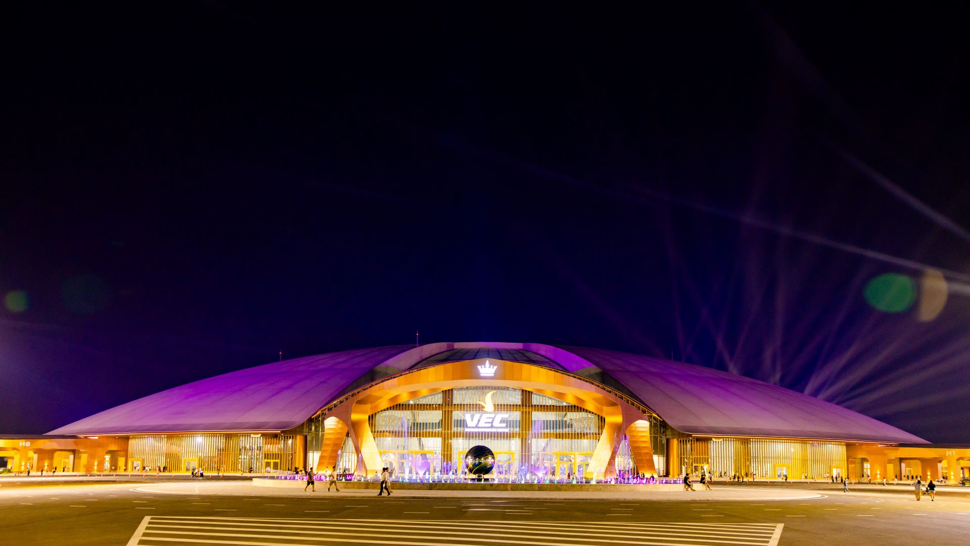 Trung tâm Hội chợ Triển lãm quốc gia có quy mô 90ha, thuộc top 10 trung tâm triển lãm lớn nhất thế giới