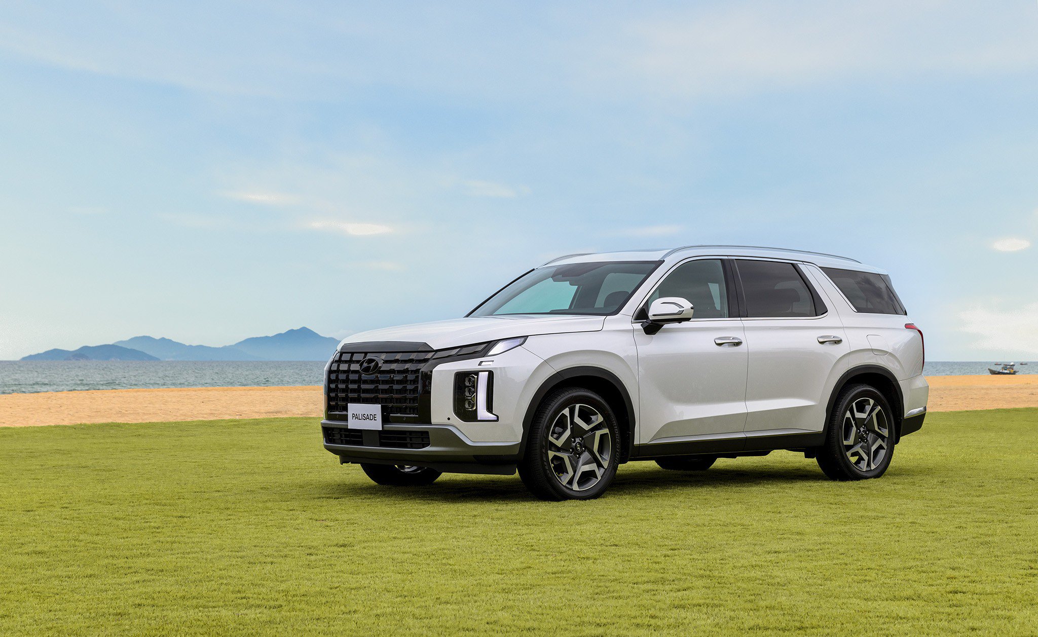 Giá tiền ngang Ford Everest có nên chọn xe cỡ lớn Hyundai Palisade - 1