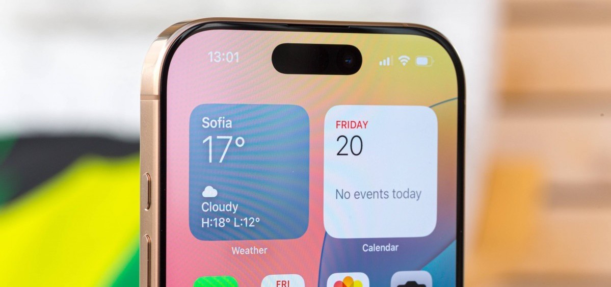 iPhone 16 Pro giá giảm giữa tháng 8, tính năng xịn như iPhone 16 Pro Max - 1