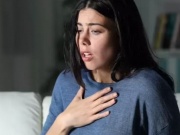 Lý do khiến nữ doanh nhân ăn uống lành mạnh vẫn bị ung thư trực tràng giai đoạn cuối