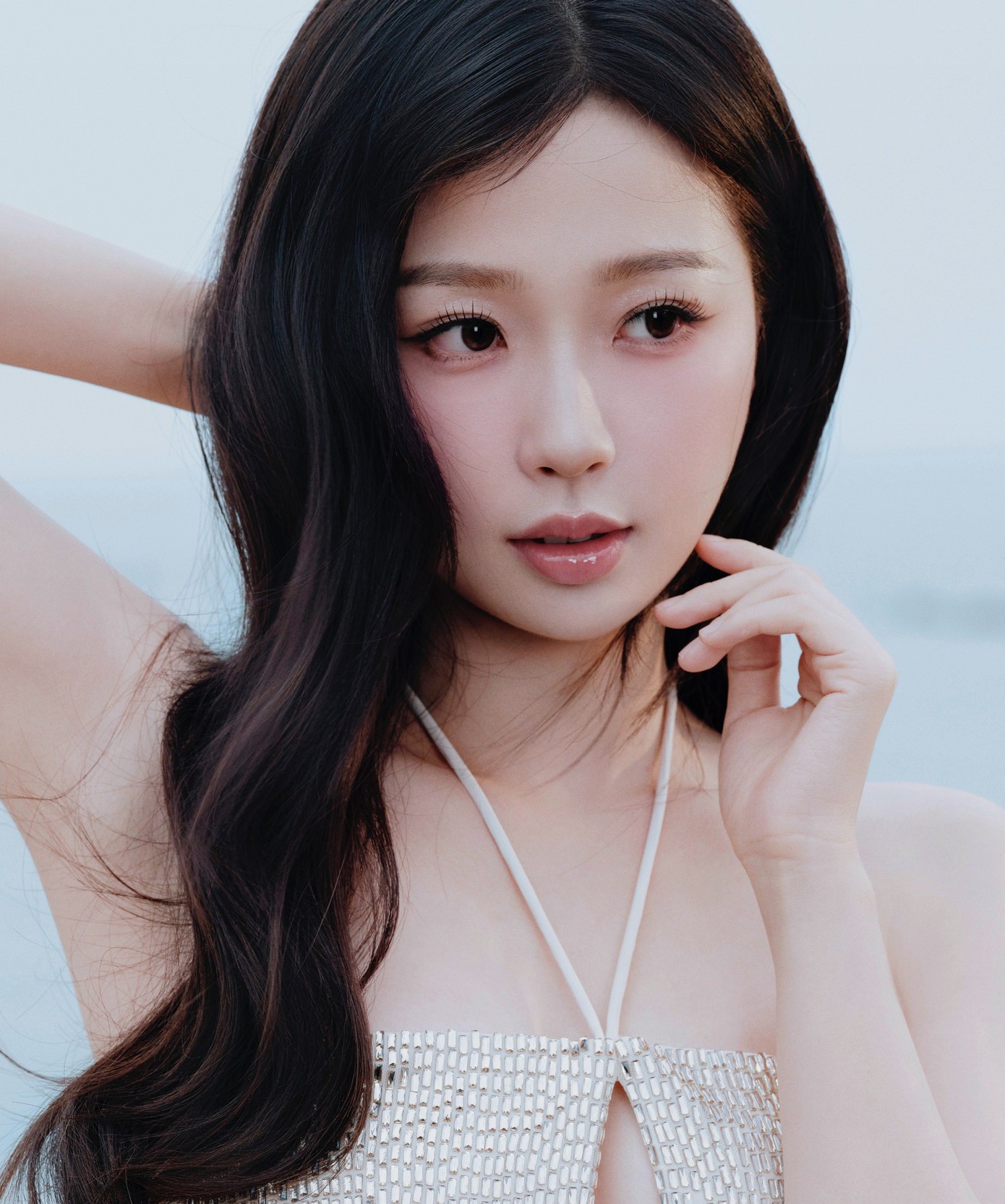 Triệu Lộ Tư thường xuyên ám chỉ, công kích Ngu Thư Hân.