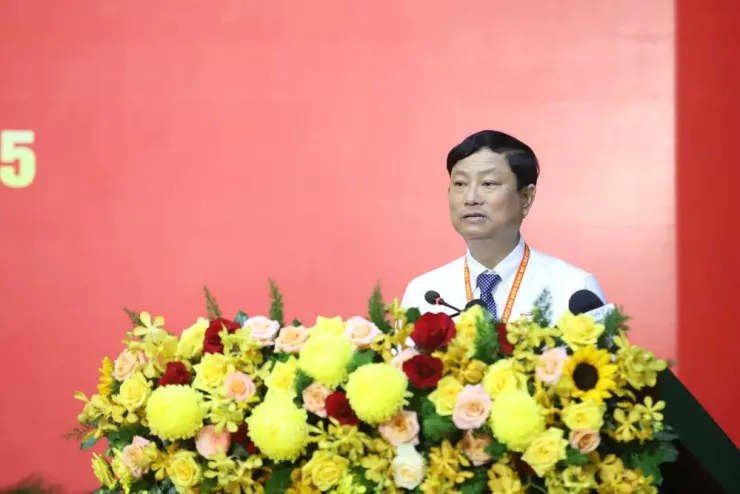 Phó Bí thư Thường trực Đảng ủy các cơ quan Đảng TP.HCM, Chủ tịch HĐND TP Võ Văn Minh, phát biểu bế mạc đại hội. Ảnh: THANH THÙY