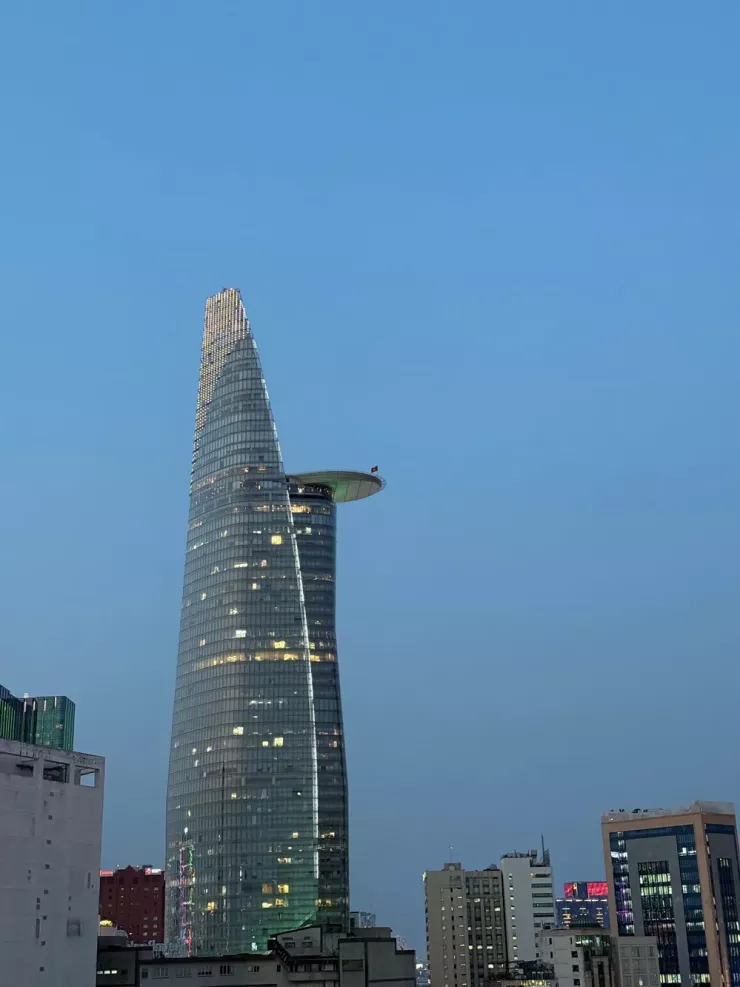 Bitexco Financial Tower, với chiều cao 262 mét, gồm 68 tầng là tòa tháp cao thứ 2 tại TP.HCM. Ảnh: PM