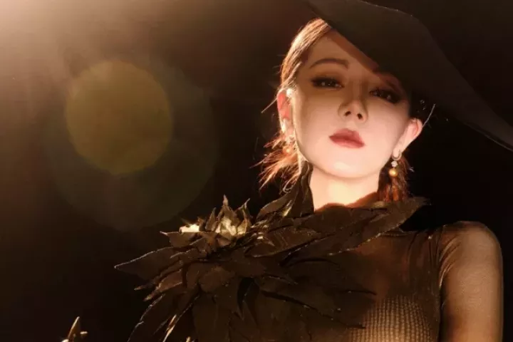 Địch Lệ Nhiệt Ba xuất hiện thu hút một tỷ lượt xem