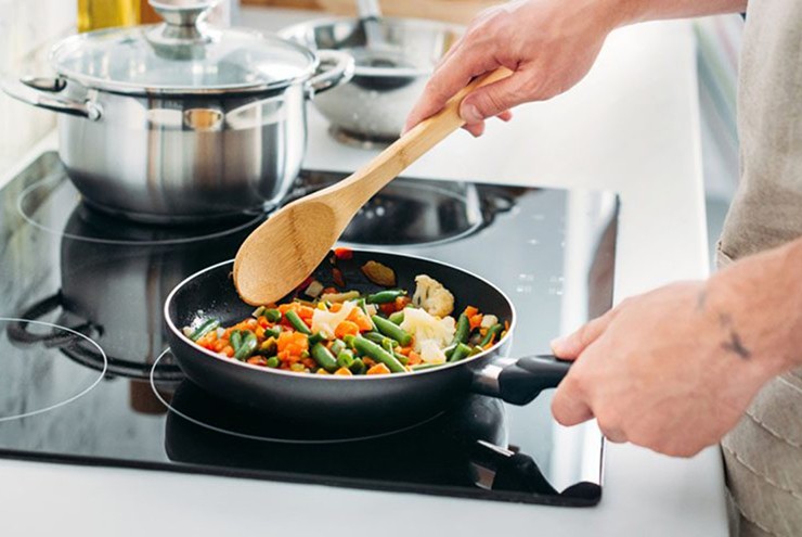Bếp từ được đánh giá cao từ các chuyên gia ẩm thực.