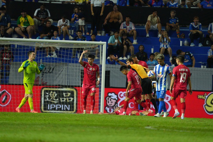Trực tiếp bóng đá Pathum United - Công an Hà Nội: Chanathip lập siêu phẩm (Cúp C1 Đông Nam Á) (Hết giờ) - 3