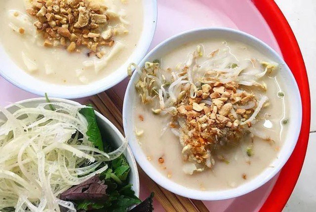 Bánh đúc nộm - món ngon ngày hè ở Hà Nội