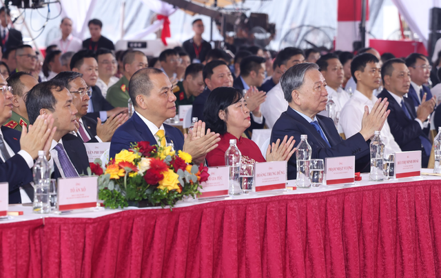 Ông Phạm Nhật Vượng, Chủ tịch Vingroup tham dự sự kiện. Nguồn: Thitruongtaichinhtiente
