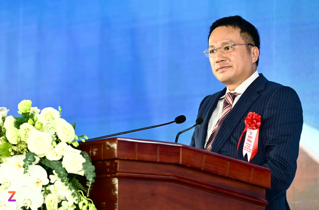 Ông Hồ Hùng Anh, Chủ tịch HĐQT Techcombank, tại lễ khởi công dự án. Ảnh: Zing News/ Việt Hà
