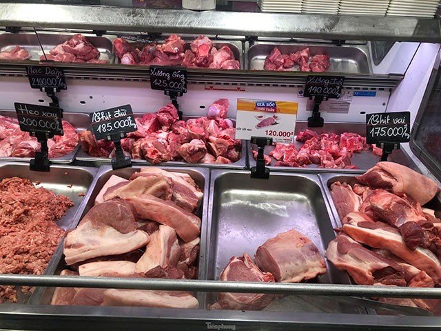 Lượng thịt bán ra tại các siêu thị có xu hướng tăng.