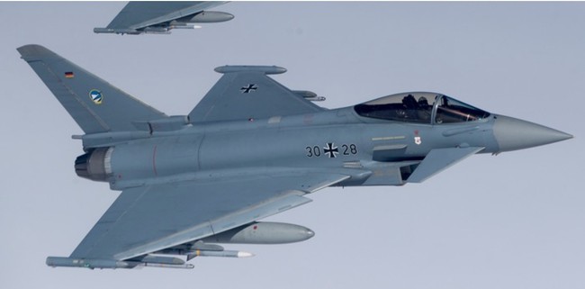 Máy bay chiến đấu Typhoon của Đức. Ảnh: AP