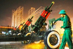 Chuyển 15 khẩu đại bác về sân vận động Mỹ Đình trong đêm