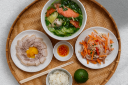 Những mâm cơm của thầy giáo 9X độc thân ở Đà Lạt: Đẹp mê mẩn, ngon 'nhức nách' khiến dân mạng trầm trồ
