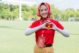 Giải trí - Thu Quỳnh cùng dàn nghệ sĩ tập diễu hành