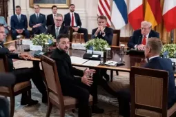 Châu Âu đã học được cách nịnh Tổng thống Mỹ Trump
