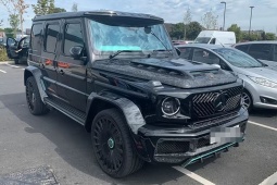 Phil Foden đậu xe G63 gây tranh cãi, có bằng lái được 3 năm