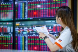 Kinh tế 24h: Hai con gái sếp VPBank đăng ký mua 40 triệu cổ phiếu VPB
