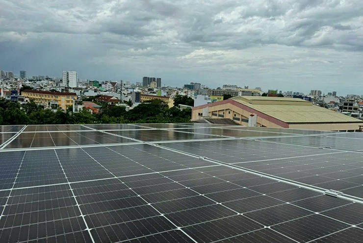 Quan trọng hơn là hiệu suất của tấm pin mặt trời cũng được cải thiện.