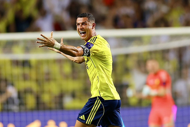 Ronaldo vẫn duy trì phong độ ấn tượng ở tuổi 40