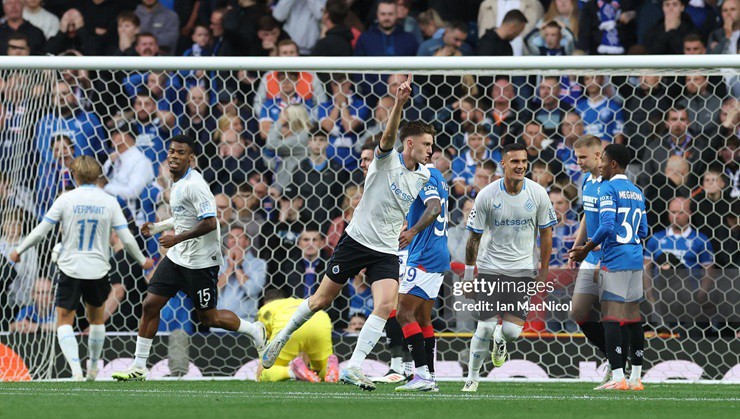 Club Brugge nhấn chìm Rangers