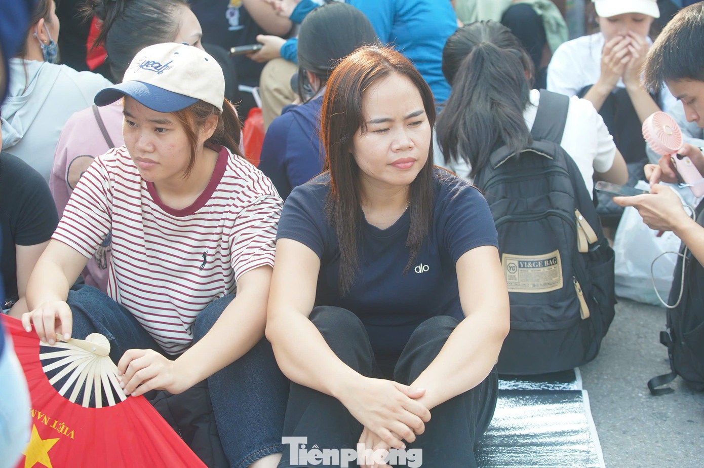 Cảnh tượng chưa từng có ở Nhà hát Lớn Hà Nội lúc 3h sáng - 12