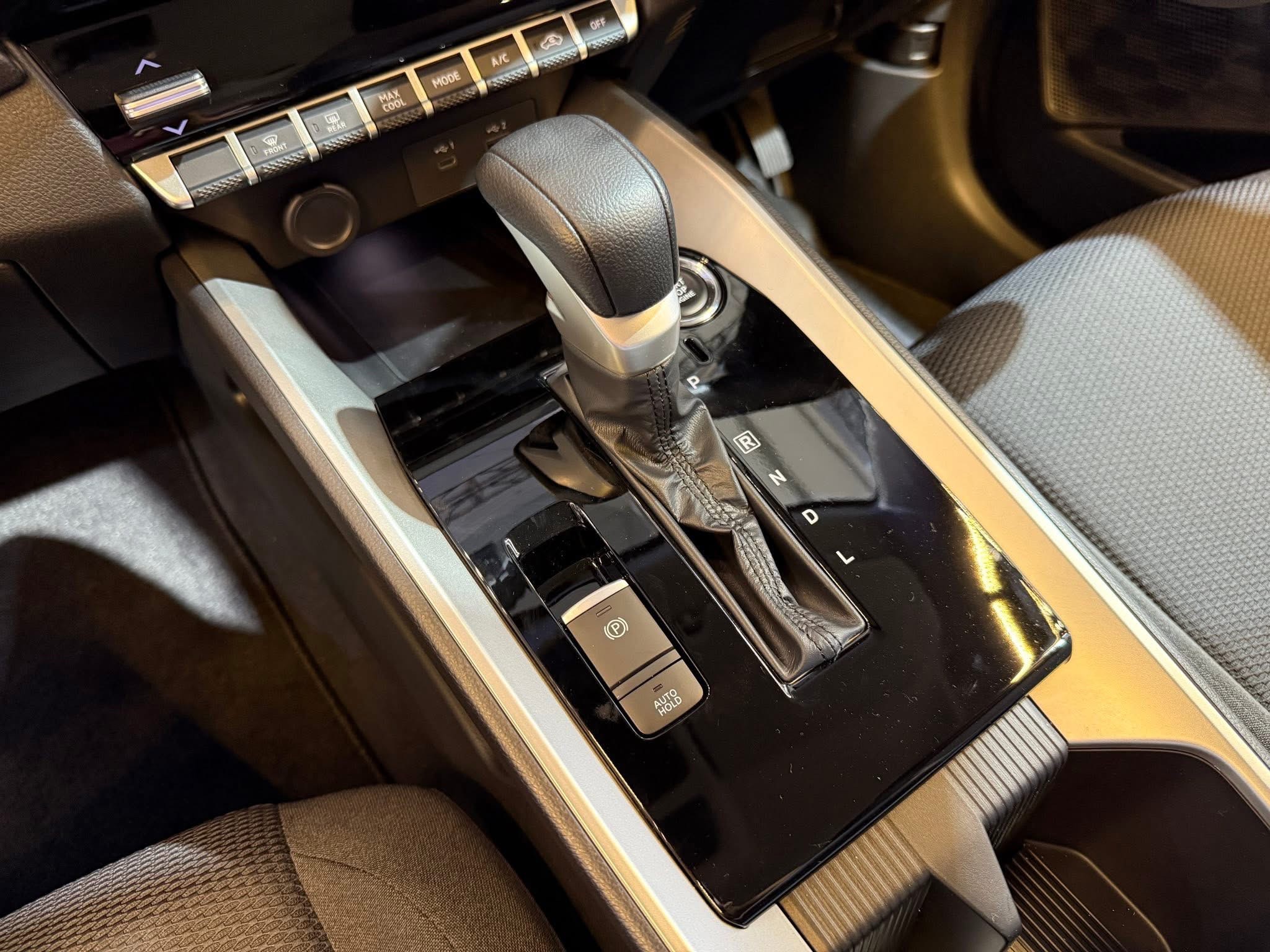 Cận cảnh Mitsubishi Destinator thay thế Outlander có gì đặc biệt? - 7