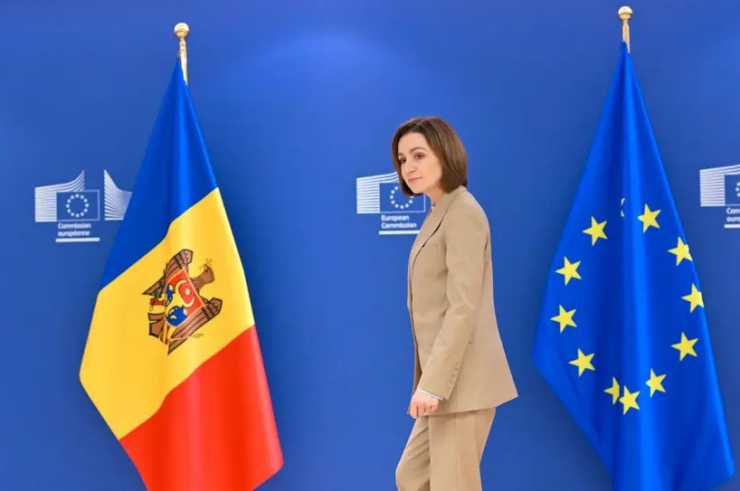 Tổng thống Moldova Maia Sandu đến dự một cuộc họp tại trụ sở Ủy ban châu Âu ở Brussels, tháng 12/2024. Ảnh: Getty Images