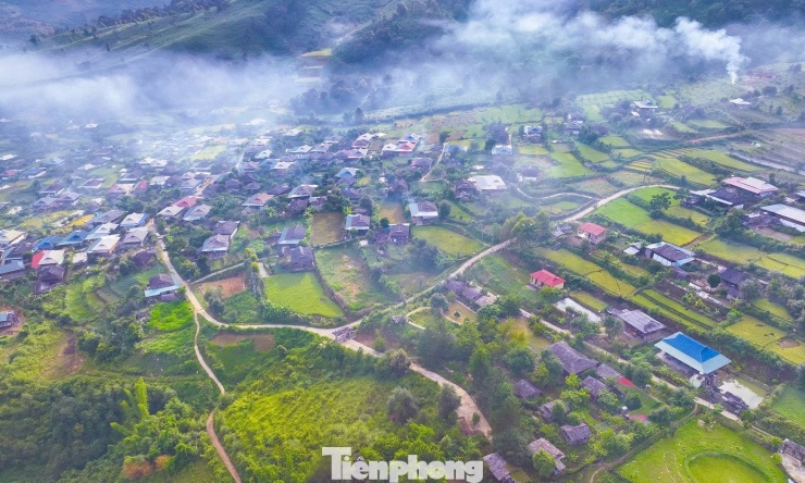 Bức tranh mùa thu ruộng bậc thang không thể rời mắt ở Sơn La - 7